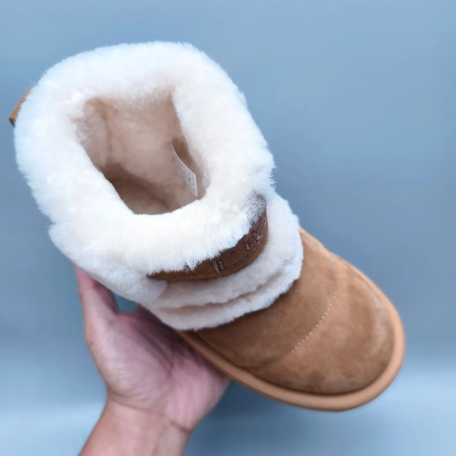 💰600 UGG sheepskin all-in-one snow boots 3316 caterpillar thick-soled mid-top casual shoes Color: Maroon Chocolate Size: 35-41